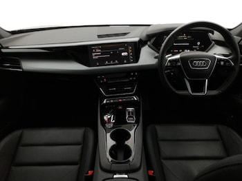 Used Audi e-tron GT 2022 for sale - 78889789: Photo