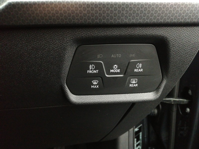 Used SEAT Leon 2021 for sale - 76911757: Photo 17