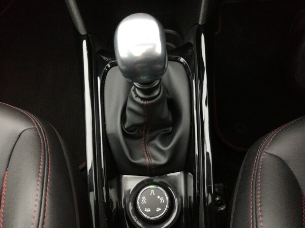 Used Peugeot 2008 2019 for sale - 76233448: Photo 12