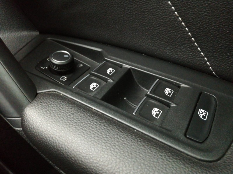 Used Volkswagen Tiguan 2023 for sale - 77265540: Photo 15