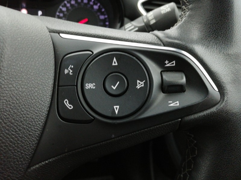 Used Vauxhall Crossland 2022 for sale - 76864556: Photo 18