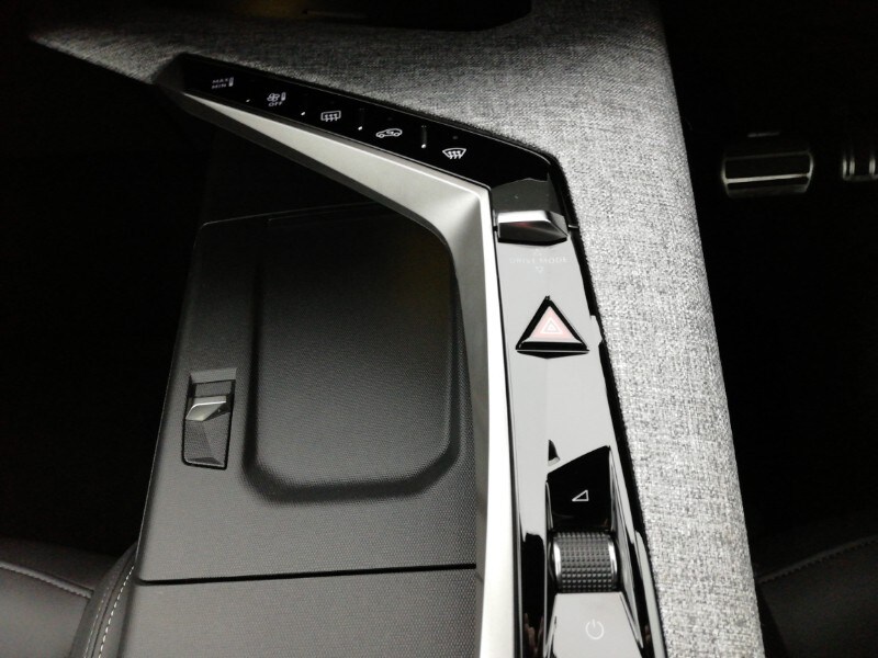 Used Peugeot 3008 2025 for sale - 77569120: Photo 12