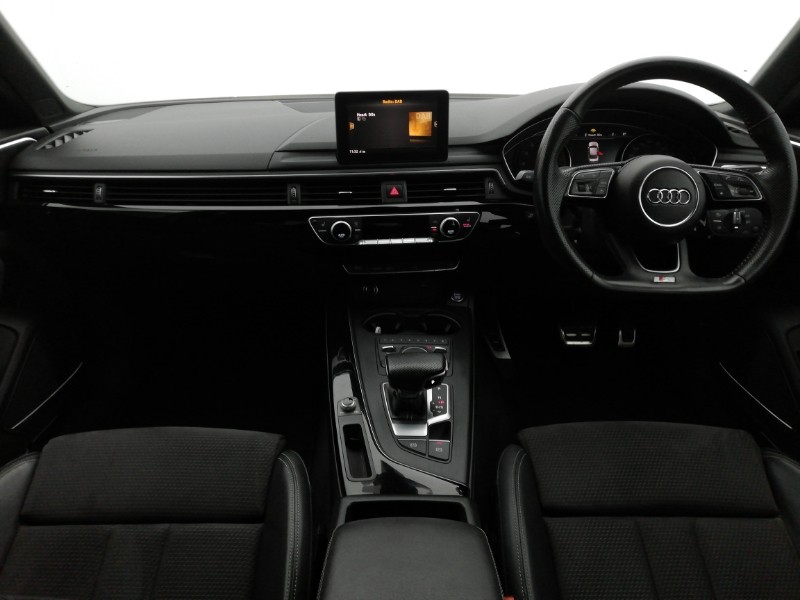 Used Audi A4 2019 for sale - 77921909: Photo 2