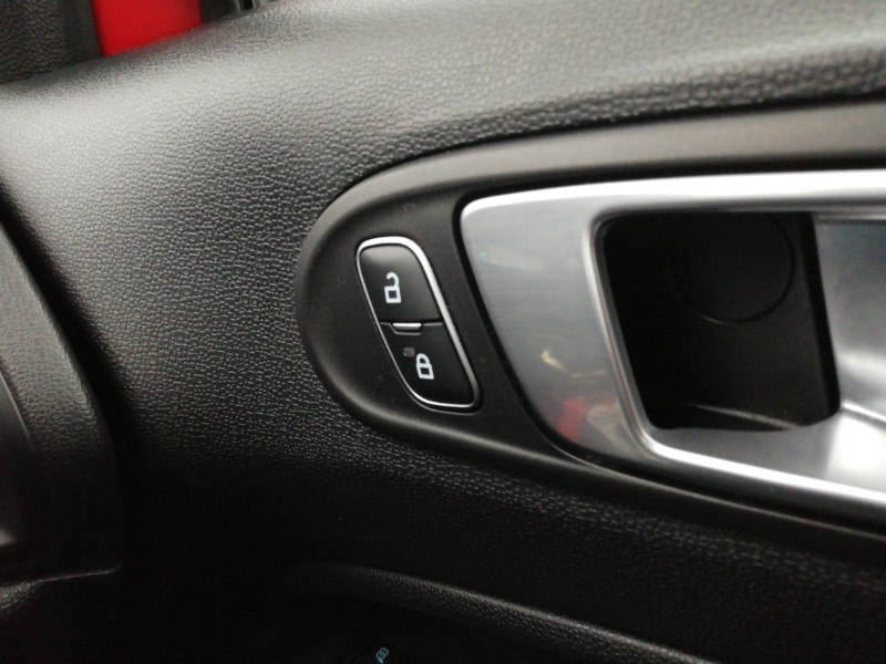 Used Ford Ecosport 2019 for sale - 76880349: Photo 17