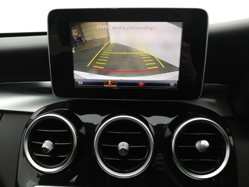 Used Mercedes-Benz C Class 2015 for sale - 76815789: Photo 10