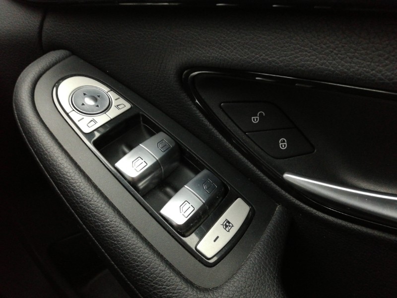 Used Mercedes-Benz C Class 2015 for sale - 76815789: Photo 15