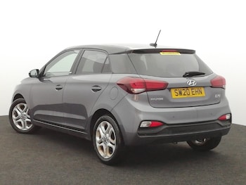 Used Hyundai i20 2020 for sale - 79031436: Photo