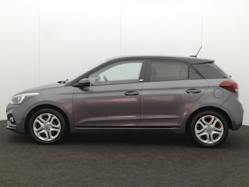 Used Hyundai i20 2020 for sale - 79031436: Photo