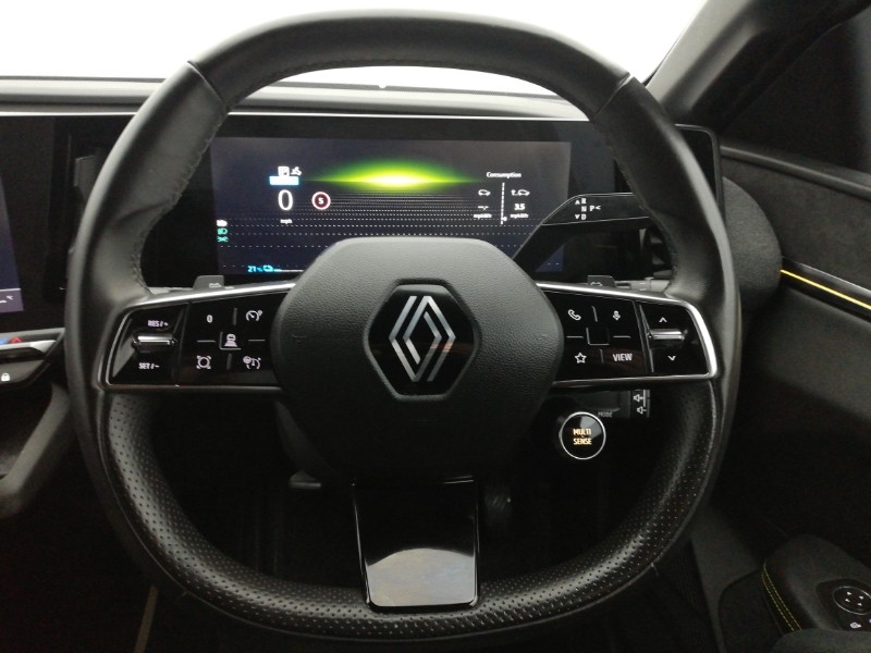 Used Renault Megane E Tech 2023 for sale - 76451061: Photo 11