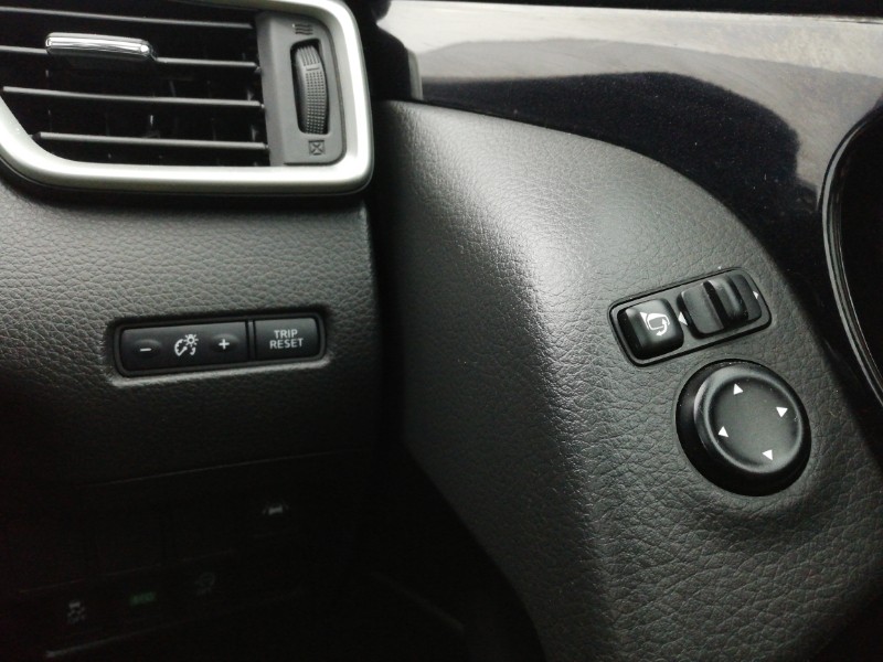 Used Nissan Qashqai 2017 for sale - 77024726: Photo 17