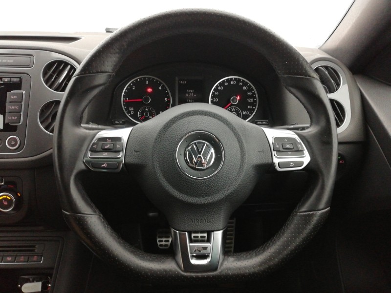 Used Volkswagen Tiguan 2015 for sale - 76613866: Photo 11