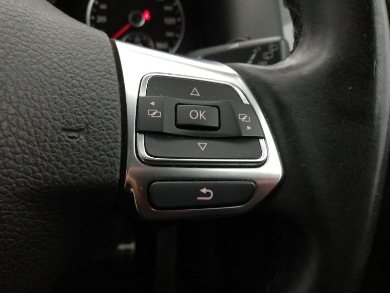 Used Volkswagen Tiguan 2015 for sale - 76613866: Photo 14