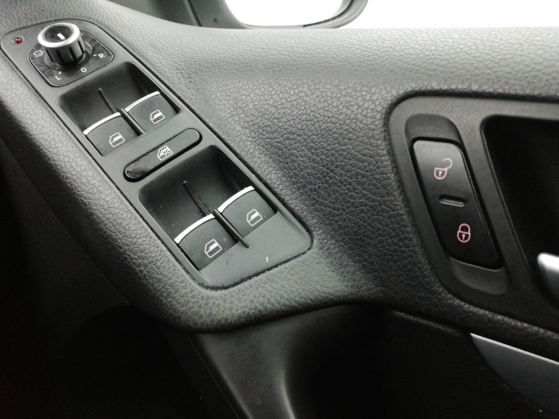 Used Volkswagen Tiguan 2015 for sale - 76613866: Photo 16