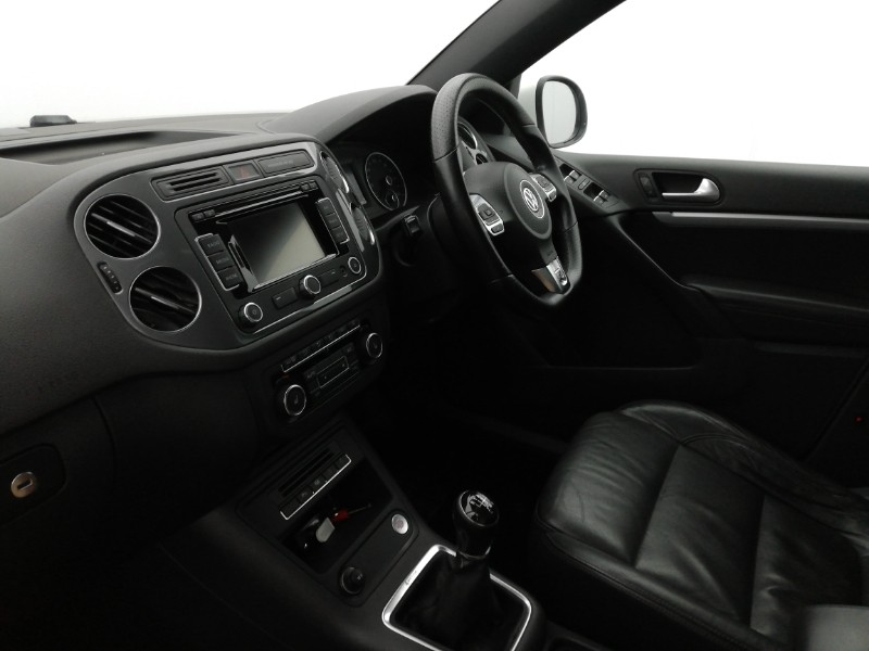 Used Volkswagen Tiguan 2015 for sale - 76613866: Photo 5