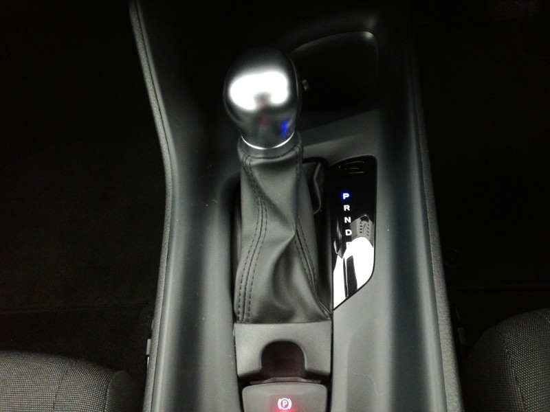 Used Toyota C-HR 2021 for sale - 76589385: Photo 12