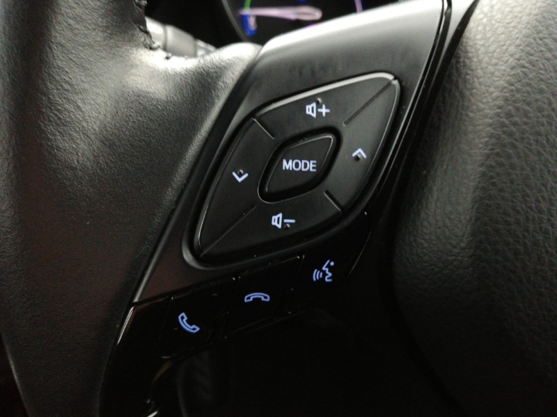 Used Toyota C-HR 2021 for sale - 76589385: Photo 13