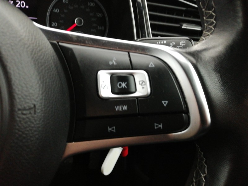 Used Volkswagen T-Roc 2021 for sale - 76498120: Photo 14