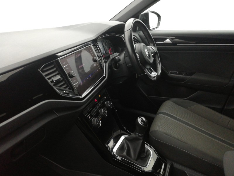 Used Volkswagen T-Roc 2021 for sale - 76498120: Photo 5