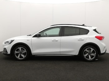 Used Ford Focus 2020 for sale - 78568007: Photo