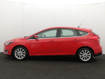 Used Ford Focus 2016 for sale - 79777242: Photo