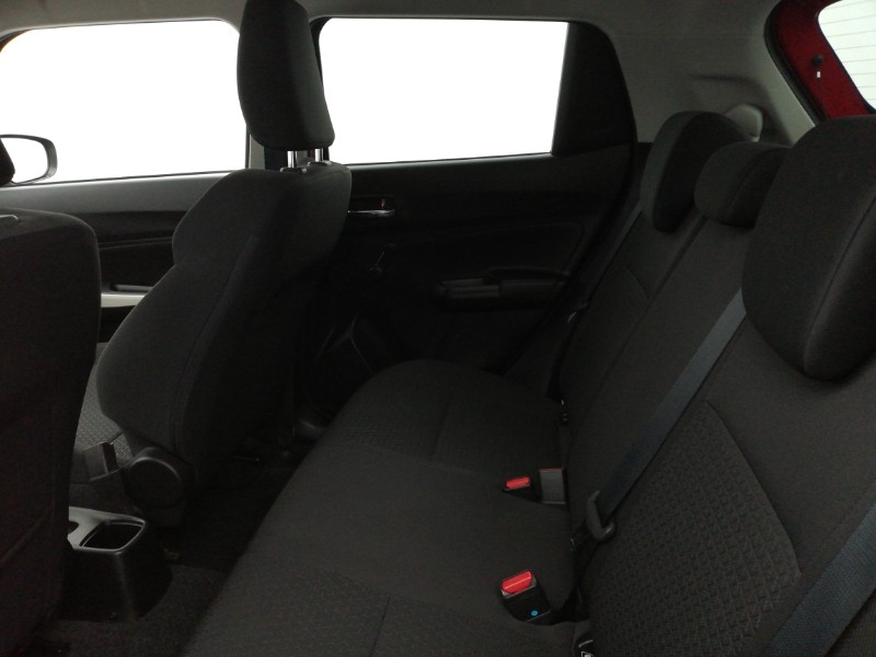 Used Suzuki Swift 2021 for sale - 76648552: Photo 6