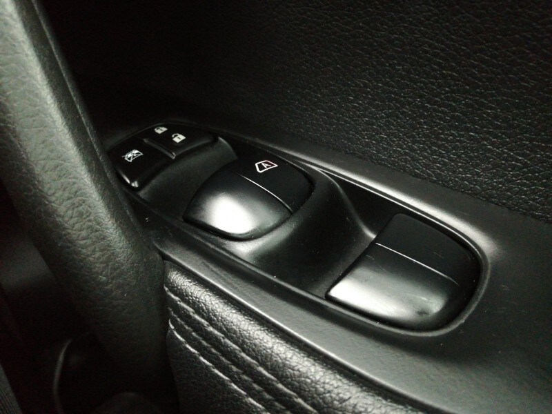 Used Nissan Qashqai 2016 for sale - 77366476: Photo 15