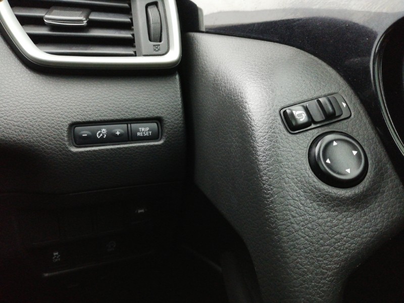 Used Nissan Qashqai 2016 for sale - 77366476: Photo 16