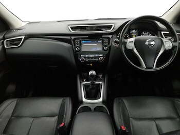 Used Nissan Qashqai 2016 for sale - 77366476: Photo