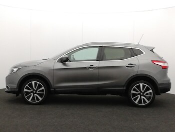 Used Nissan Qashqai 2016 for sale - 77366476: Photo