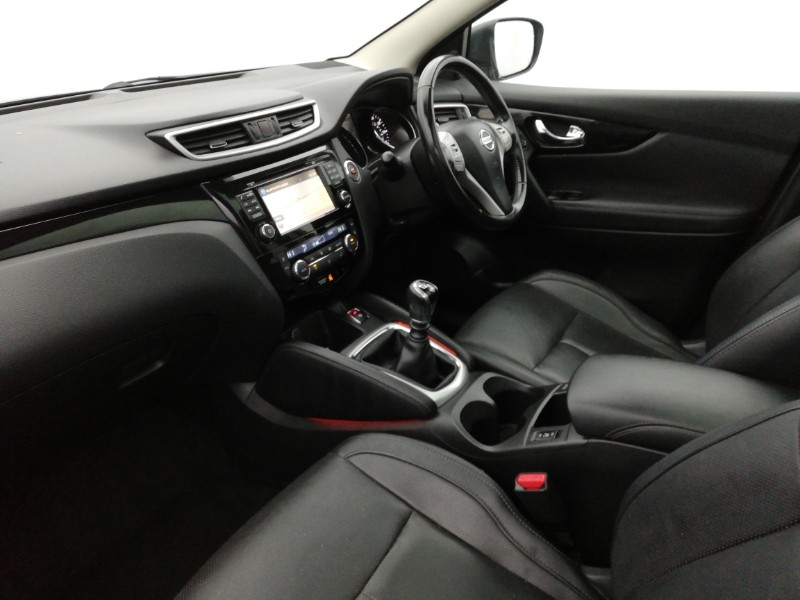 Used Nissan Qashqai 2016 for sale - 77366476: Photo 5