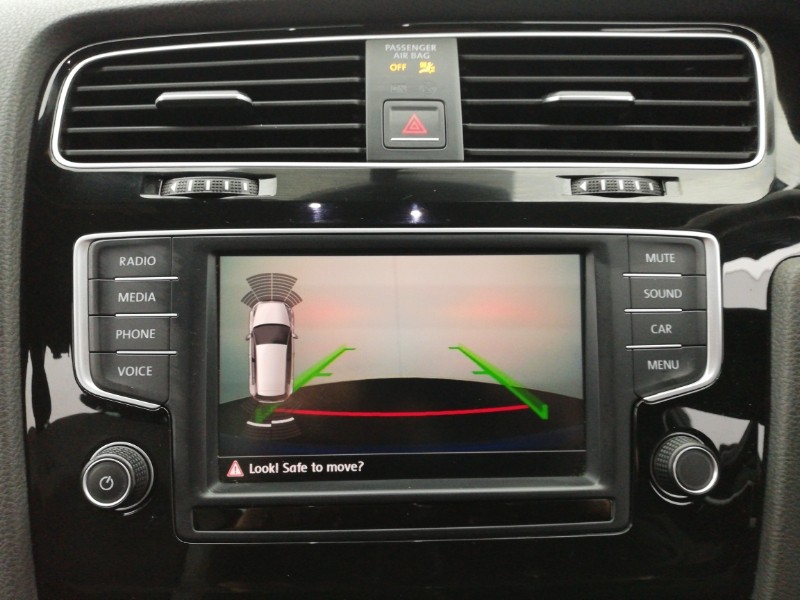 Used Volkswagen Golf 2015 for sale - 77975060: Photo 15