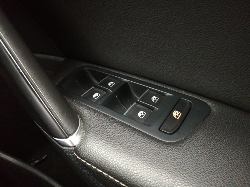 Used Volkswagen Golf 2015 for sale - 77975060: Photo 16