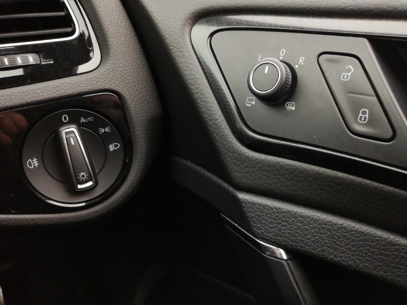 Used Volkswagen Golf 2015 for sale - 77975060: Photo 17