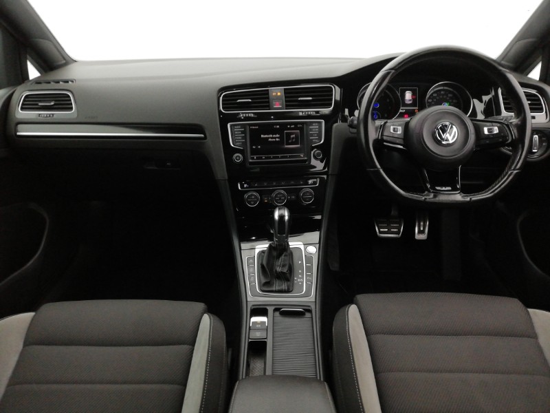 Used Volkswagen Golf 2015 for sale - 77975060: Photo 2