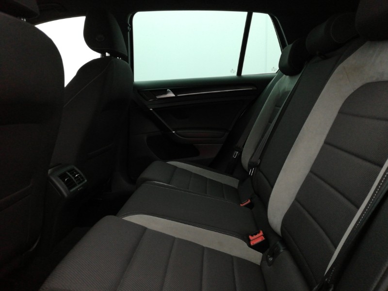 Used Volkswagen Golf 2015 for sale - 77975060: Photo 6