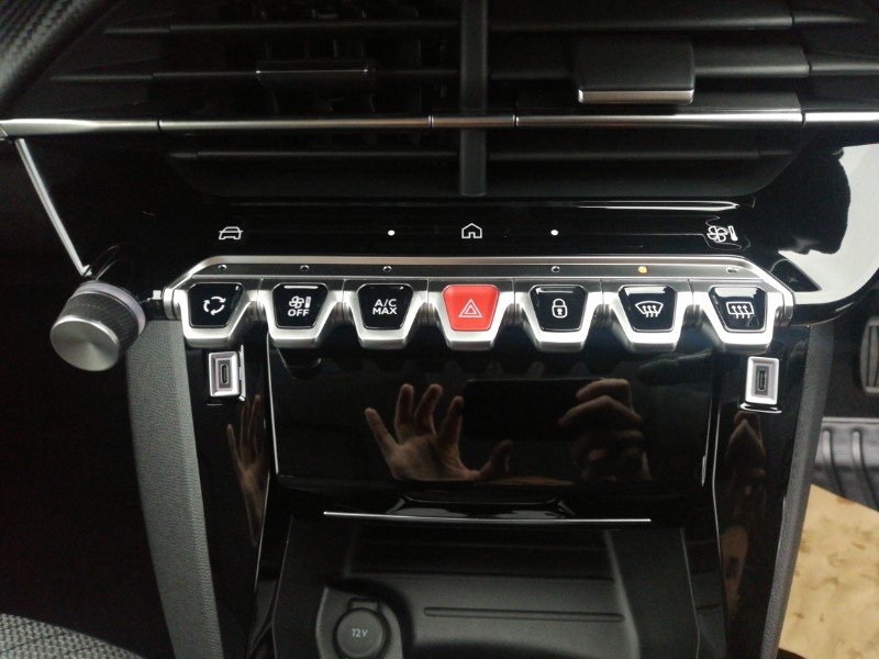 Used Peugeot 208 2025 for sale - 76970353: Photo 19