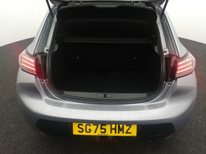 Used Peugeot 208 2025 for sale - 76970353: Photo 8