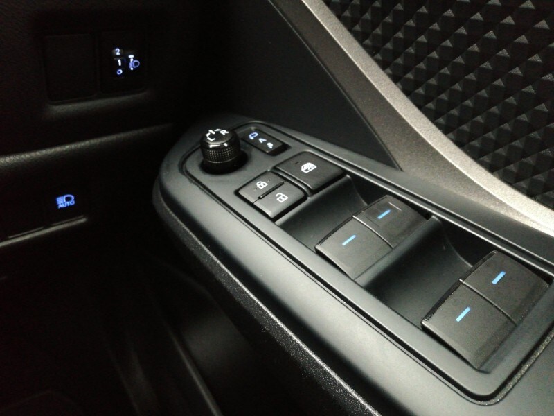 Used Toyota C-HR 2021 for sale - 77907832: Photo 15