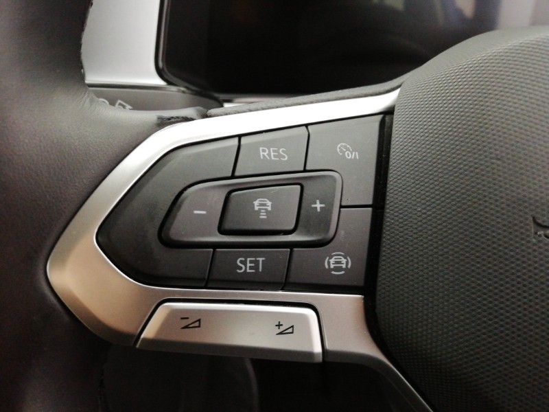 Used Volkswagen T-Roc 2022 for sale - 76548660: Photo 17