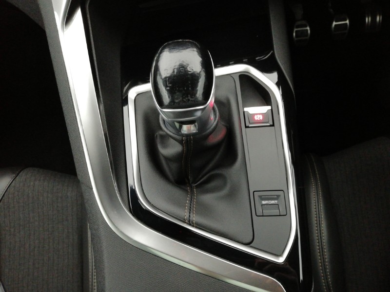 Used Peugeot 5008 2018 for sale - 77695053: Photo 12