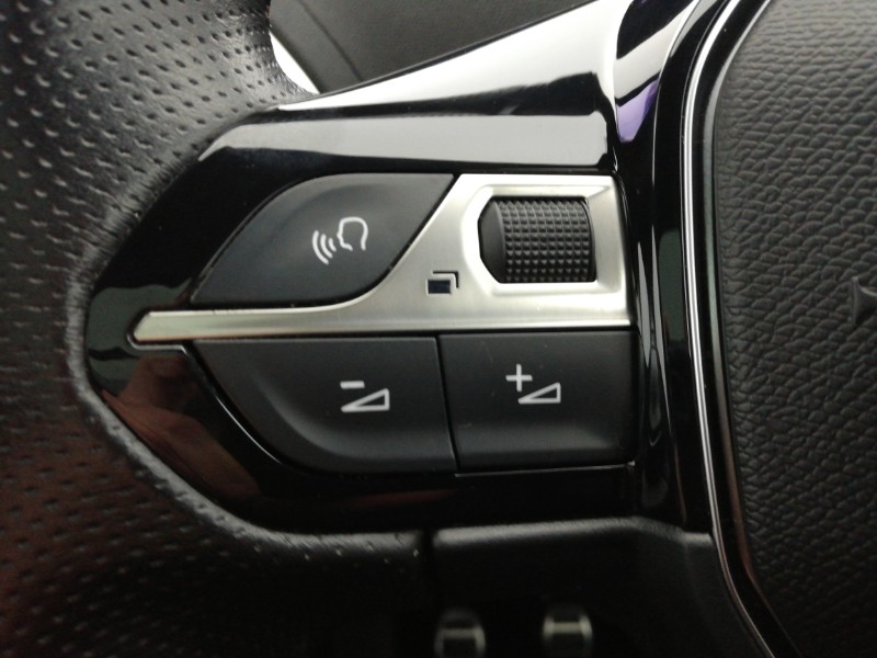 Used Peugeot 5008 2018 for sale - 77695053: Photo 14