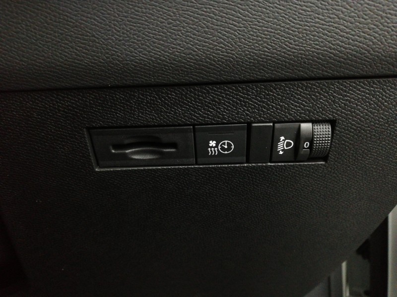 Used Vauxhall Astra 2024 for sale - 78147276: Photo 17