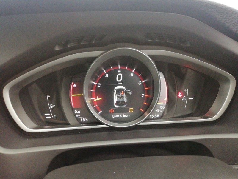 Used Volvo V40 2017 for sale - 76475567: Photo 18