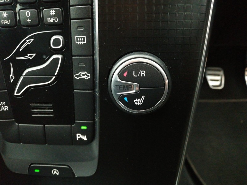 Used Volvo V40 2017 for sale - 76475567: Photo 19