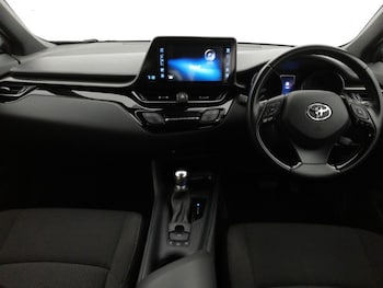 Used Toyota C-HR 2019 for sale - 78559768: Photo