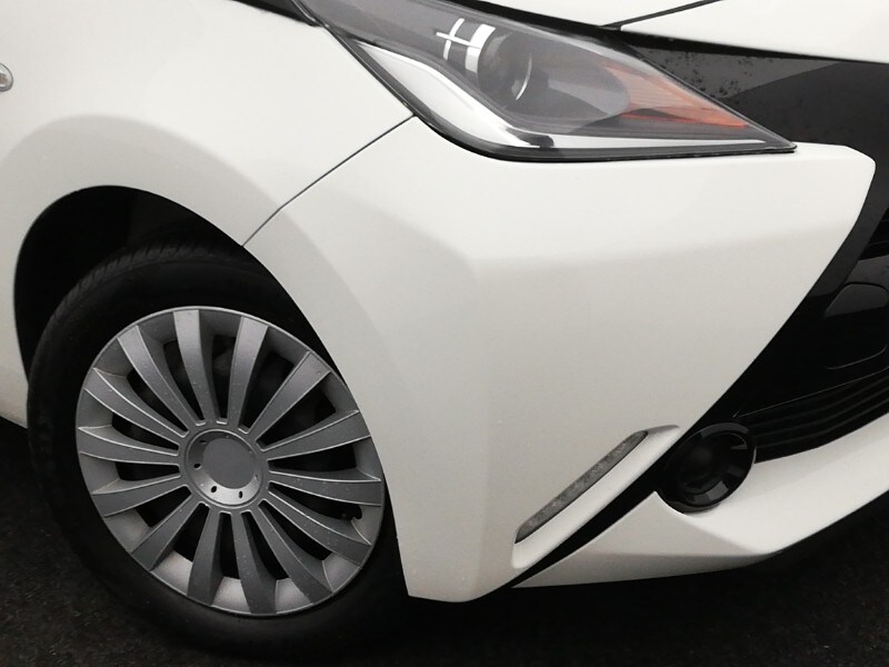 Used Toyota AYGO 2017 for sale - 77664154: Photo 9