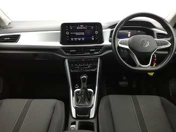 Used Volkswagen T-Roc 2022 for sale - 75914180: Photo