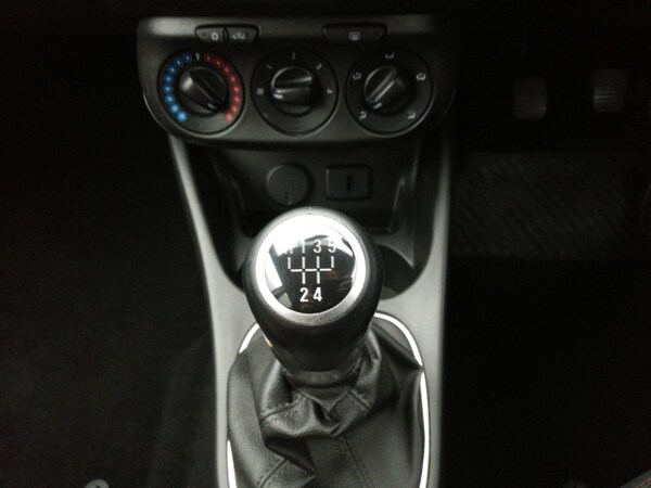 Used Vauxhall Corsa 2019 for sale - 76238275: Photo 12