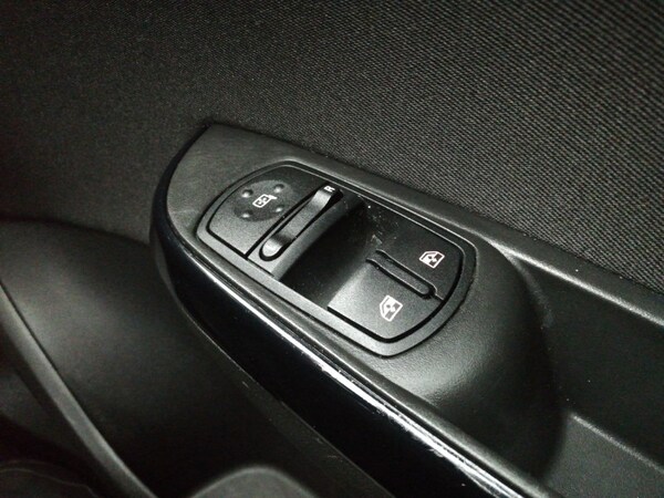 Used Vauxhall Corsa 2019 for sale - 76238275: Photo 15