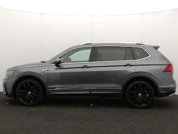 Used Volkswagen Tiguan Allspace 2019 for sale - 77988062: Photo